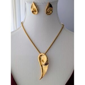 Vintage Luxury Gold Swirl Necklace And Earrings Set Pendant Brooch Jewelry LT119